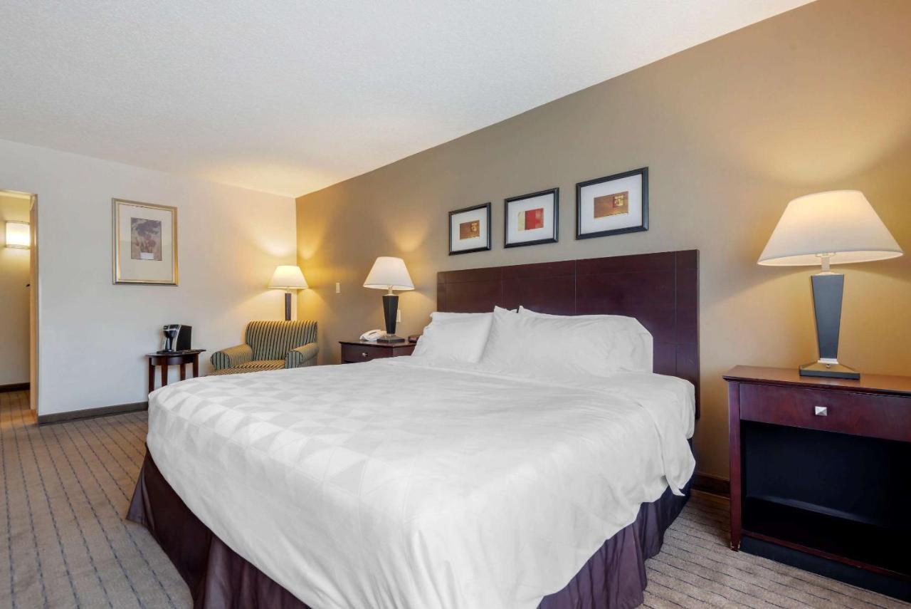 Clarion Inn Elmira-Horseheads Екстер'єр фото