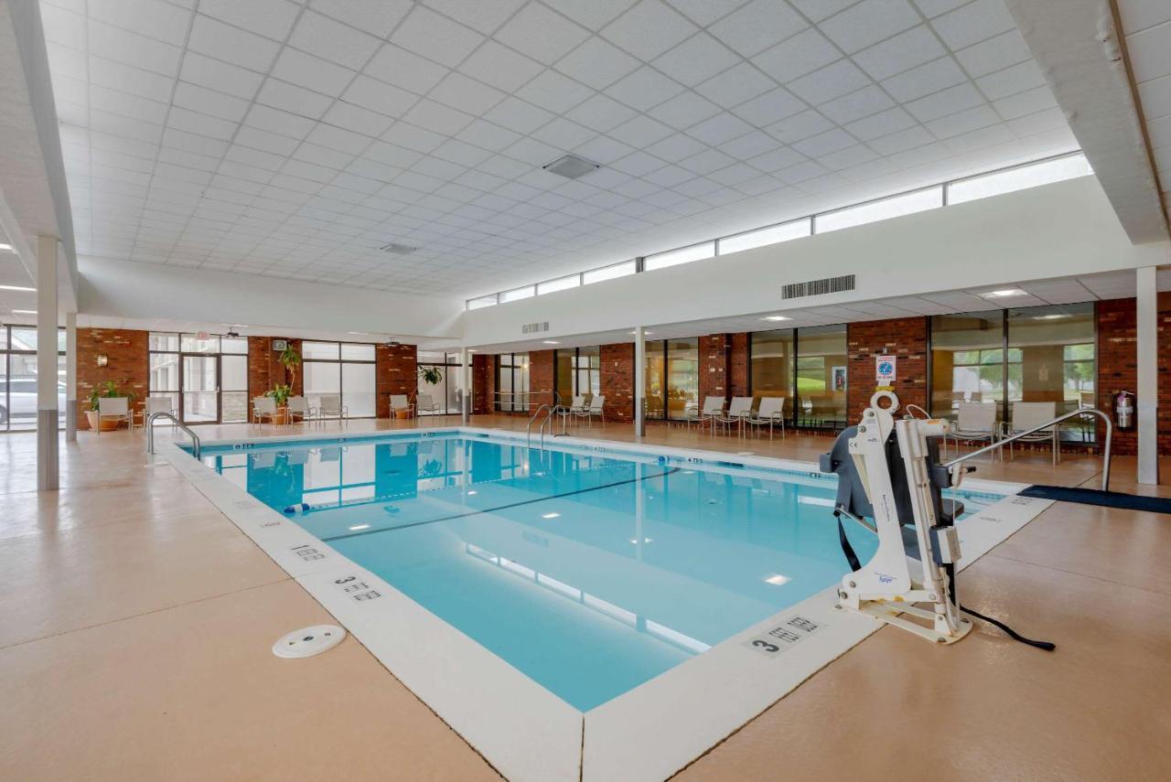 Clarion Inn Elmira-Horseheads Екстер'єр фото